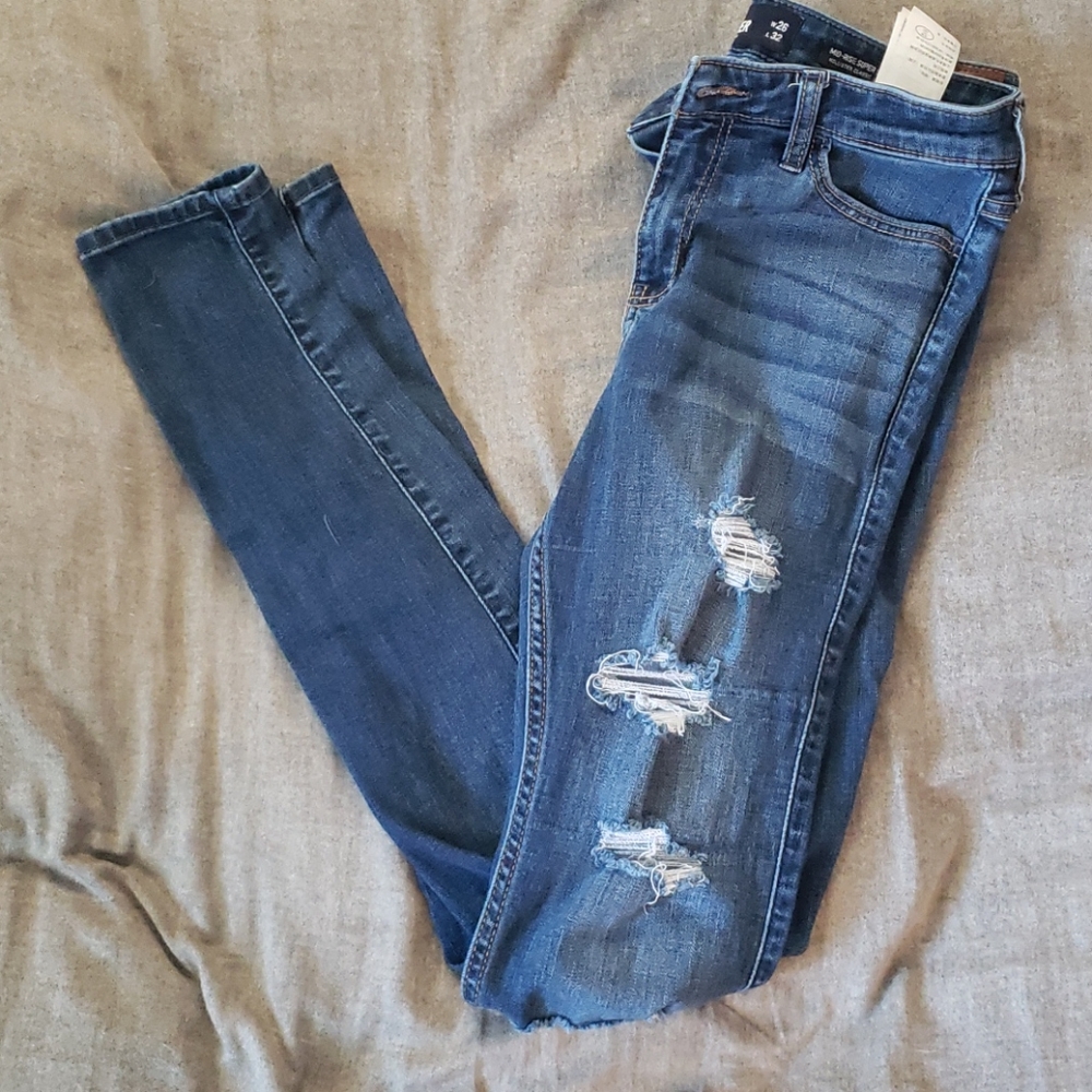 🌸2/$40🌸 Hollister jeans size3L